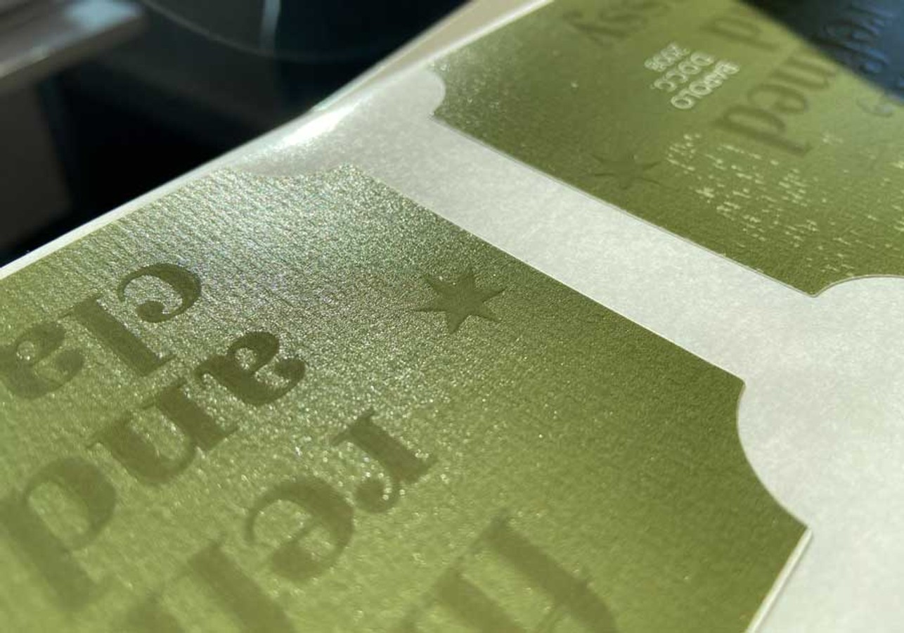 Pegatinas en bobina para etiquetadora automática - Imagen 5